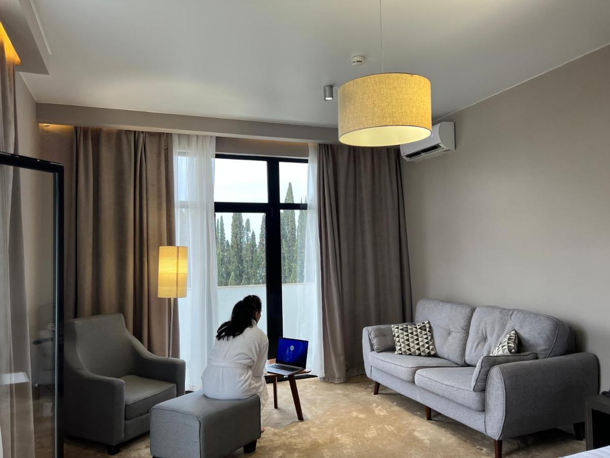 Abaash Hotel Afon New Athos Kültér fotó